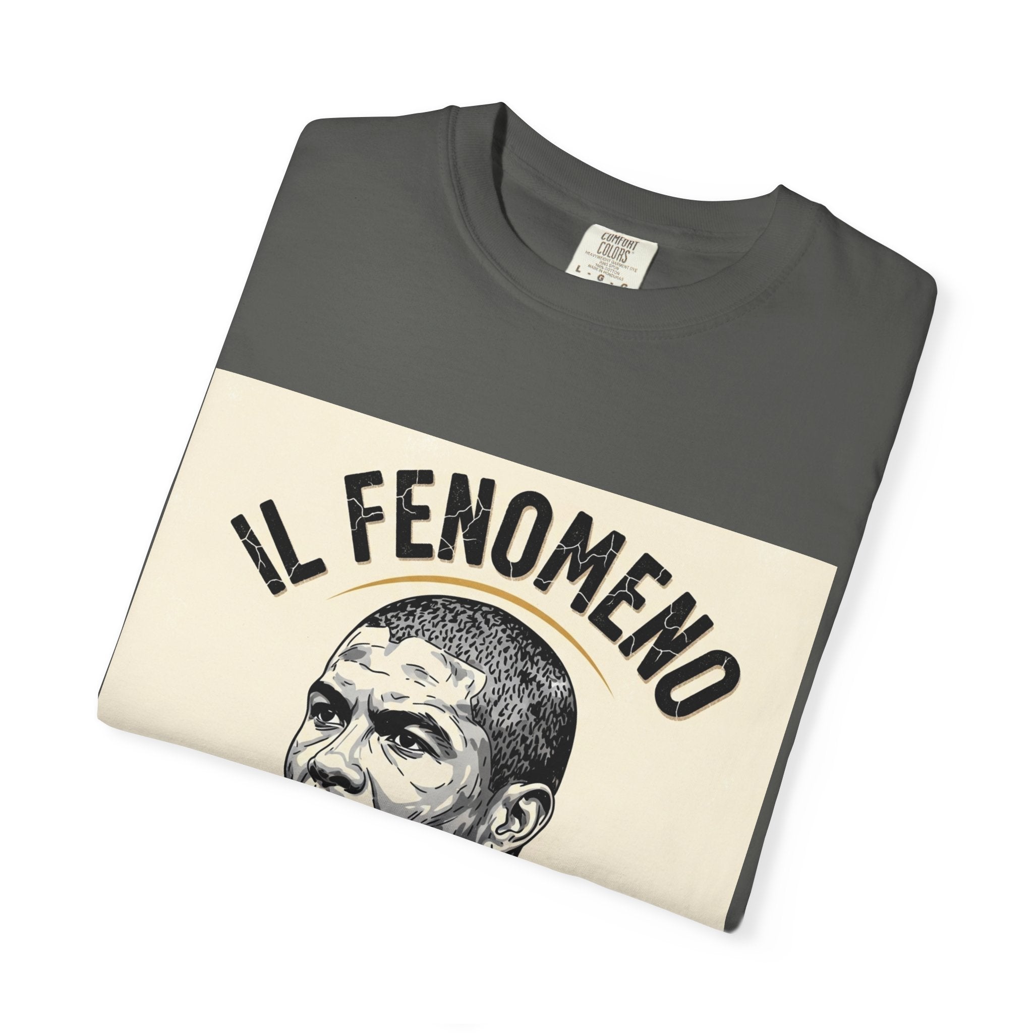 "Il Fenomeno" — Ronaldo Vintage Tee